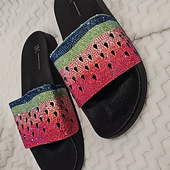 INC watermelon slides - Picture 7 of 7